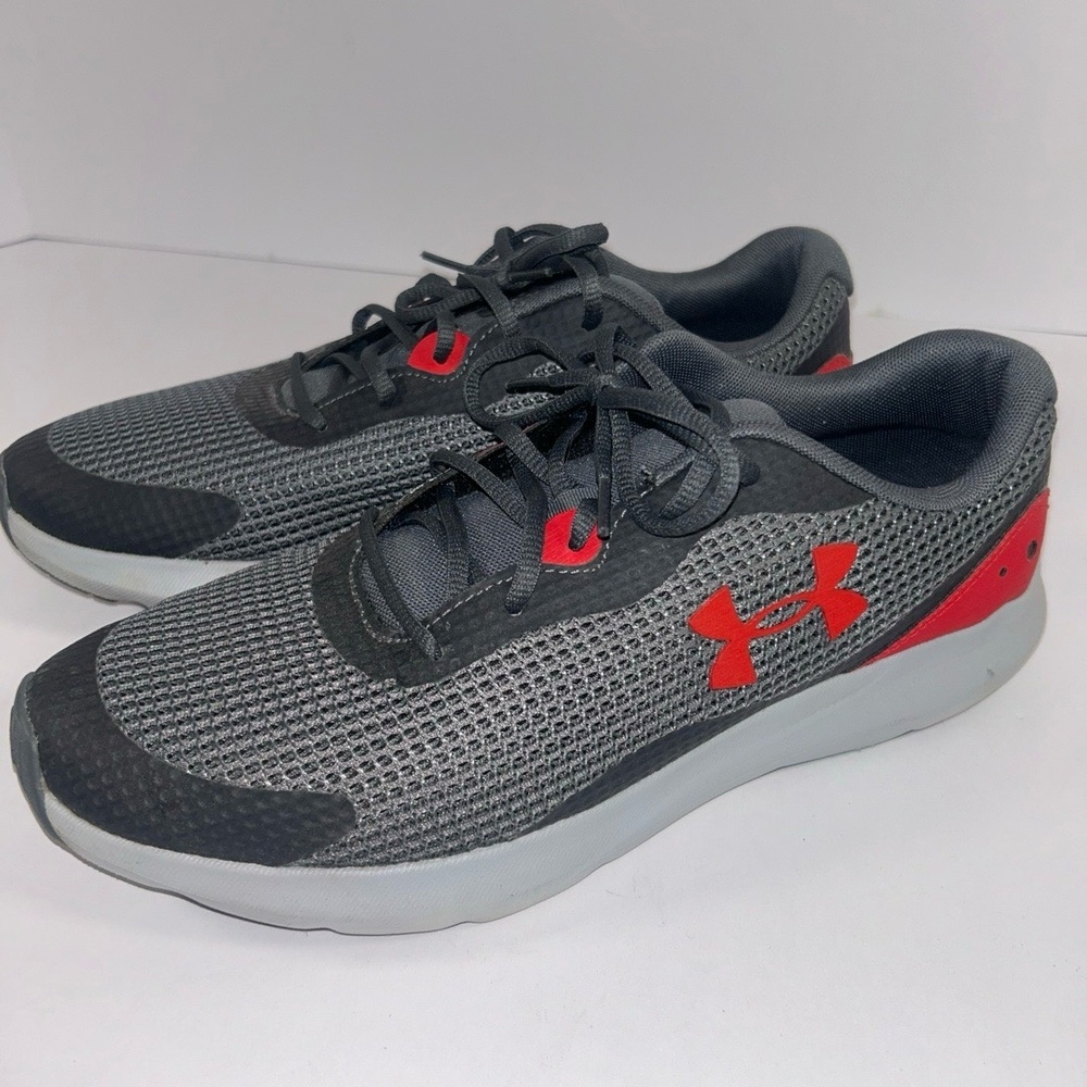 Under Armour Surge 3 Mens Running Shoes Size 12 Grey Red Mesh Upper Sporty - Picture 5 of 9